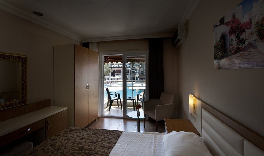 Bitez Risa Hotel Εξωτερικό φωτογραφία